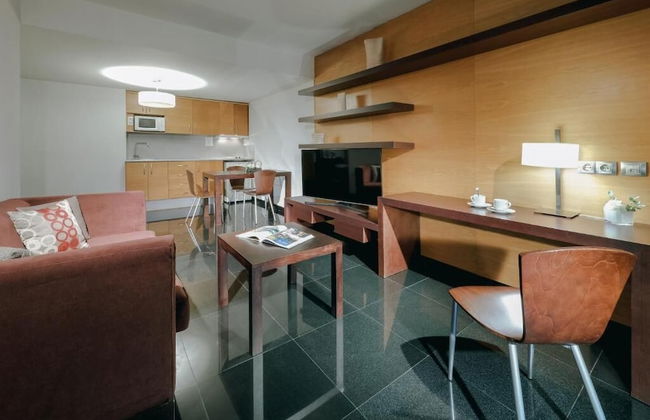 Hesperia Fira - Photo 24