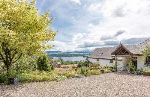 The Stable - cottage with a spectacular lake view - Foto 9