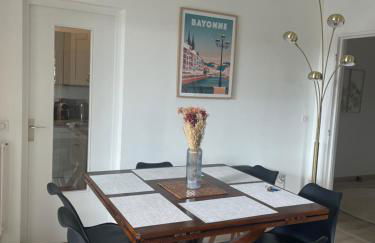 Charmant T3 - Arènes de Bayonne - Foto 4