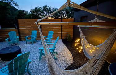 NEW Build Home with Outdoor Oasis, Game Room & Bunkroom - Foto 3