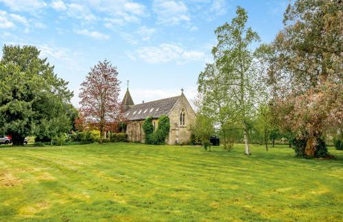 St Peters - Photo 23