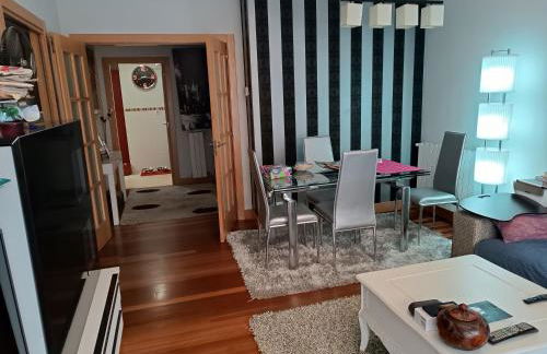 Karmelo junto al metro - Foto 4