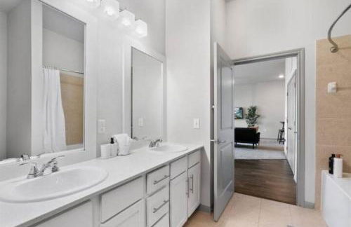 LUX 2B2B Apt Near Heart of Austin with Pool & Parking - Foto 11