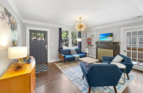 Location! Minutes to Downtown and Folly Beach - Foto 2