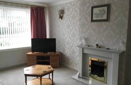 Large 4 bedroom home in Boston Spa village In-between York, Harrogate and Leeds, Sleeps 9 - Foto 3
