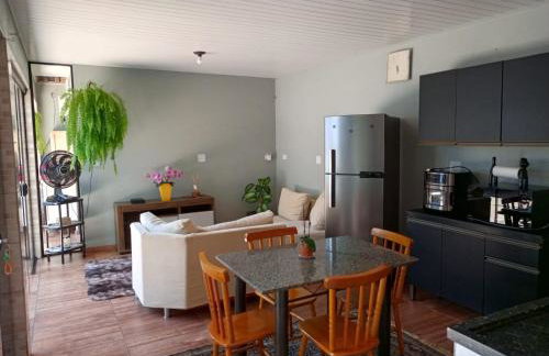 Estúdio com espaço gourmet e varanda fechada - Foto 13