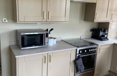 Cosy small cottage in Wirral Merseyside with kitchen - Foto 14