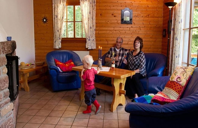 Chalet in Reinskopf With Fireplace - Photo 5