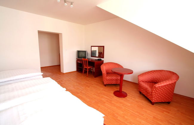 Aparthotel Susa - Photo 8