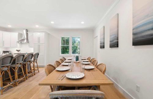 Sprawling Home 1 Mi to Downtown - Foto 9