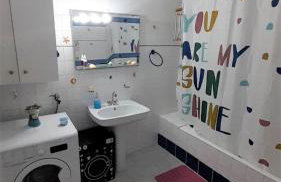 MODERN GROUND FLOOR APARTMENT ON the PEBBLES - Foto 38