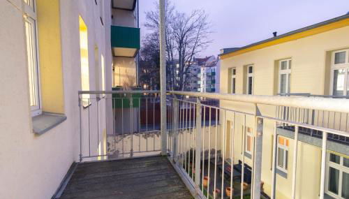 Balkon, Waschmaschine, TV, Einzelbetten, nahe Völkerschlachtsdenkmal - Foto 3