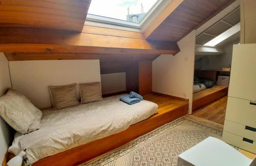 Duplex de Charme avec Bureau - Face Gare RER A - Foto 6