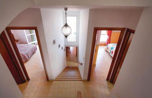 Pet Friendly Home In Santa Susanna - Foto 29