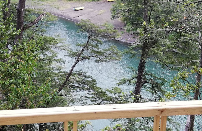 Wonderful Rustic Cabin 2, With Native Logs, on the Banks of the Trancura River - Foto 38