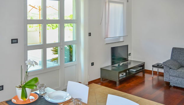 Jadranka - Photo 5, Living Room