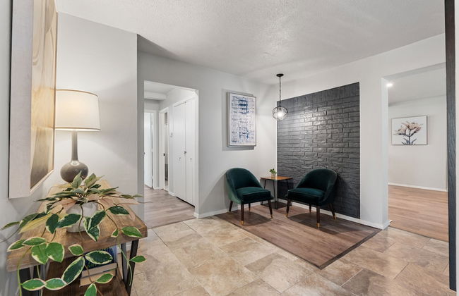 Spacious Retreat 8 Bedroom River - Photo 36