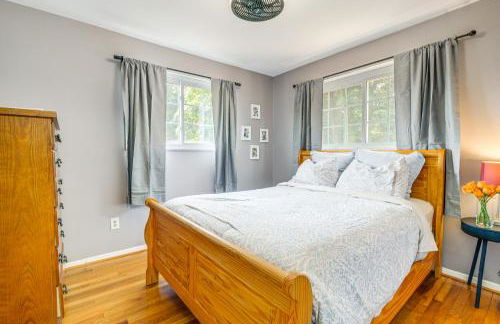 Arlington Townhome with Furnished Patio! - Photo 10