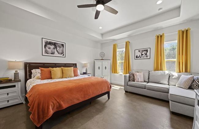 Luxury Retreat for 28 Terracotta Bliss Getaway - Photo 18