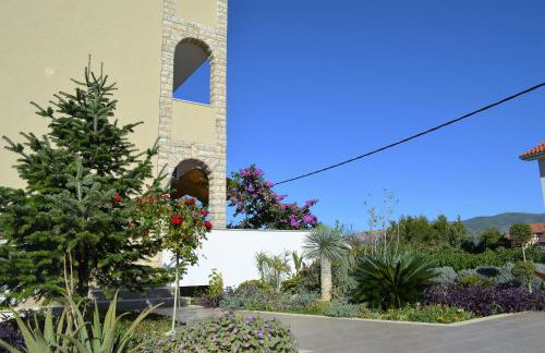 Apartments Brico - Heated Pool - Foto 7