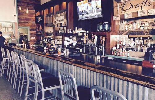 Dwell Proper 2 Bedroom Condo - Foto 7