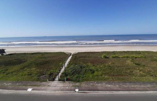 Studio 105 Maravilhoso Frente Mar Piscina Aquecida - Foto 21