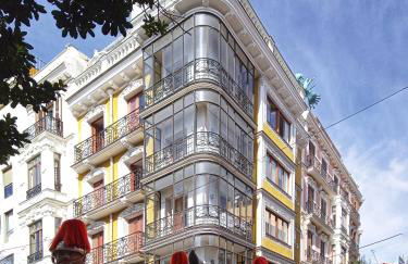 Aparthotel ARDMADRID Centro - Photo 1