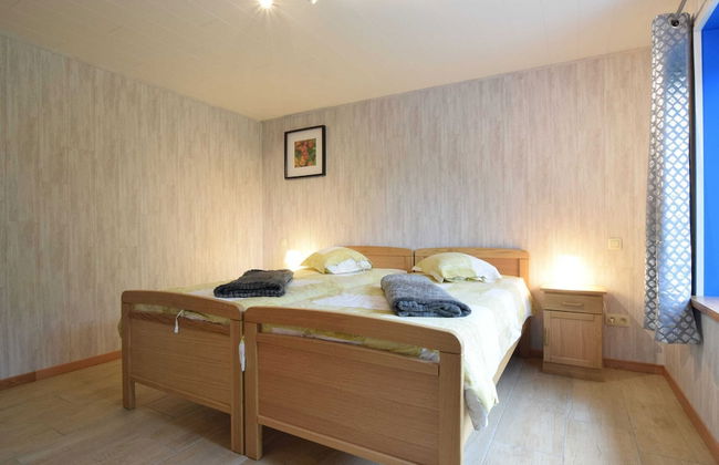 Serene Garden Retreat - Photo 5