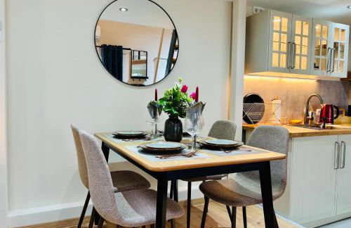 MoonDayHomes - TopLocation I 4Persons I Gallery Maisonette Boutique Apartment PERA - Foto 20