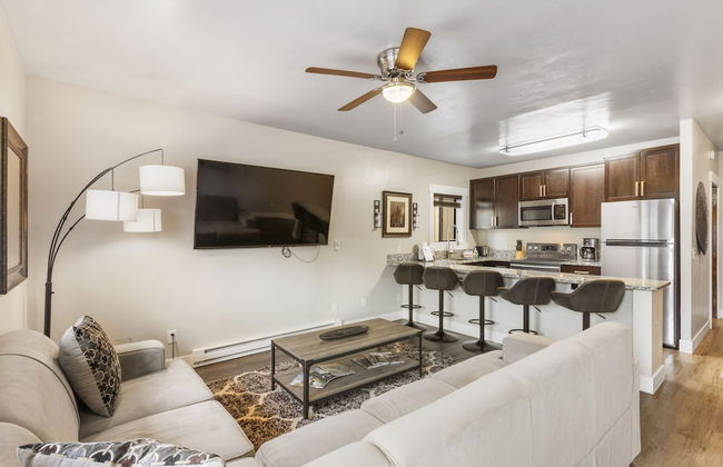 The Yellowstone Hideaway Unit A Cozy 1-Bedroom Yellowstone Hideaway, 1 Minute from Yellowstone Park! - Foto 23