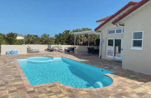 Castle, pvt pool, hot tub, beach, mini-golf, dock, fishing, ping pong - Foto 7