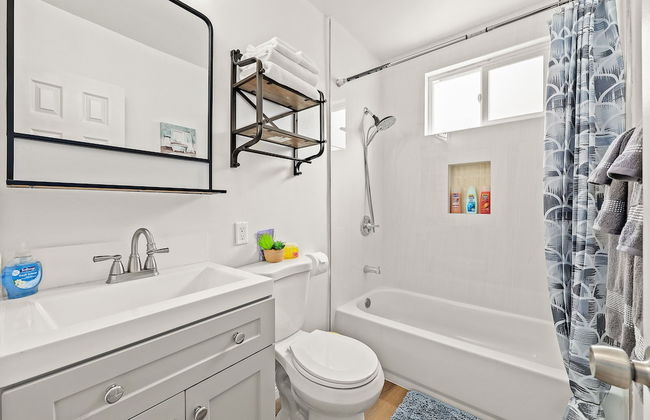 Bright&Cozy Getaway 10min to Downtown LA - Foto 10