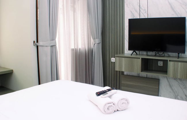 Comfy Studio Apartment at LRT City Jatibening - Photo 9