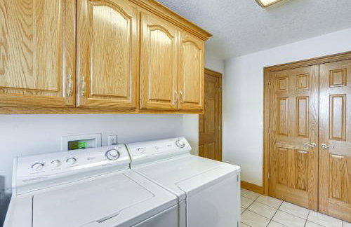 6 Mi to Town Peaceful Lima Home! - Photo 22