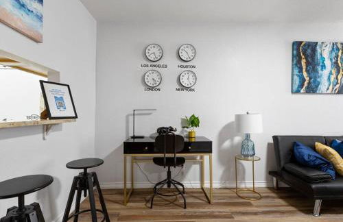 Golden Vibes Dwtn,Eado,Nrg,MedCtr,MTR,Rodeo - Photo 22