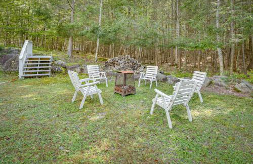 Frye Island Family Cabin with Lake and Beach Access! - Foto 35