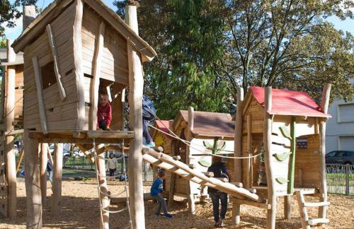 gîte en rdc A 200 m tgv et de la fac A 400 m des places 250 places de parking face au logement - Foto 17