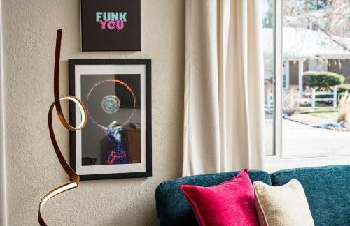 Huge Hot Tub, Theater Room, Family Friendly Oasis - Foto 16