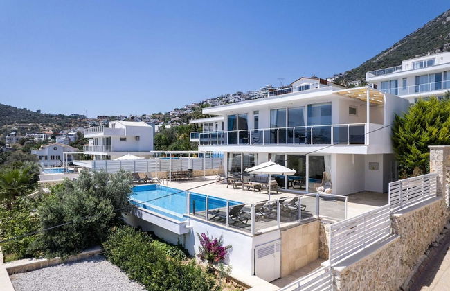 Villa Lumiere 2 Luxurious 4 bed Villa in Kiziltas Kalkan With sea Views - Foto 17