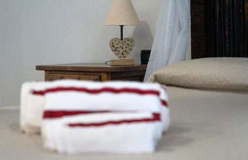 Margot Family - Photo 26