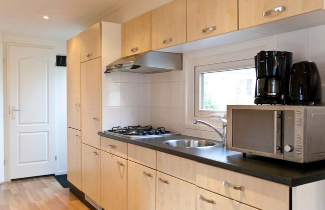 Well-kept Chalet in a Holiday Park, Adjacent to the Hoge Veluwe National Park - Foto 7