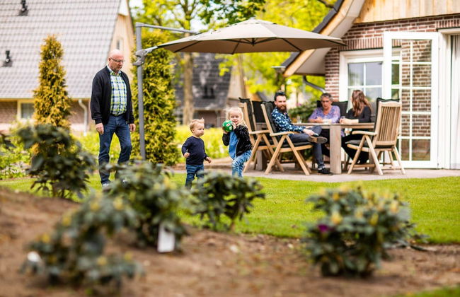 Family Villa + Sauna & Sunroom - Foto 12