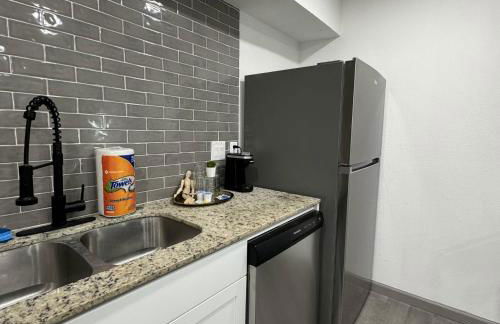 2 DT Dallas l FIFA WORLD CUP READY l 5 Min from Love Field - Foto 11