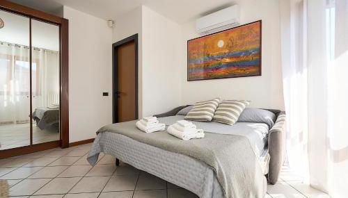 -LUMINOSA 5 STARS WITH BALCONY- Wifi Netflix 15 minutes from Duomo - Foto 4, towels