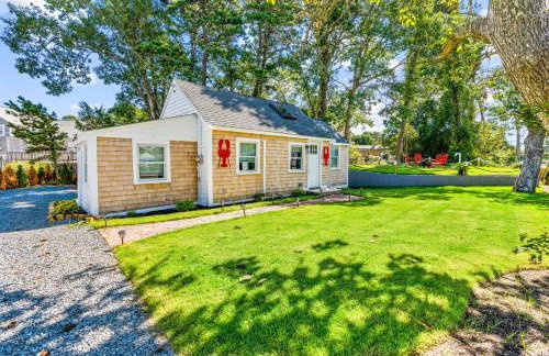 Dennis Port House BeachHot Tub & Fire Pit Fun - Photo 1