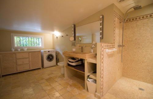 Villa Suzanne - Lambesc centre - Foto 13