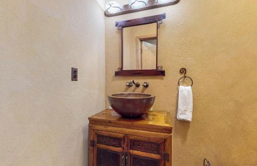 Tastefully-Updated, Classic Tahoe Family Home - Photo 21