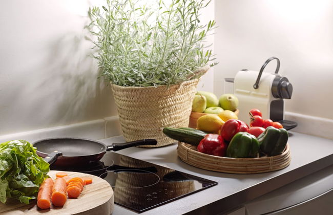 Blazer Suites Hotel - Photo 14