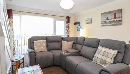 No 108 Waterside - Photo 4