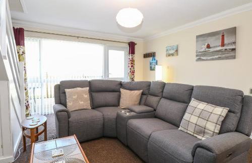 No 108 Waterside - Photo 4